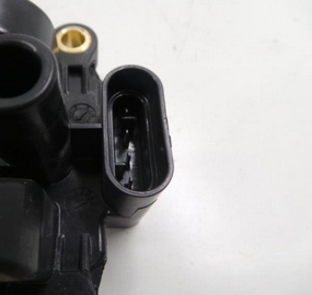 Renault Clio III 3 BJ: 2006 Zuendspule 4-Fach 1,2 55kw *D4FD740* BERU 0040100352